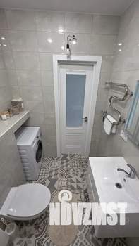 1-к квартира, посуточно, 43м2, 15/16 этаж