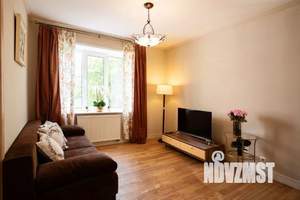 1-к квартира, посуточно, 63м2, 1/1 этаж