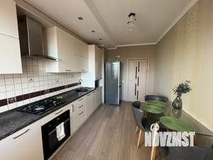 1-к квартира, посуточно, 42м2, 6/9 этаж