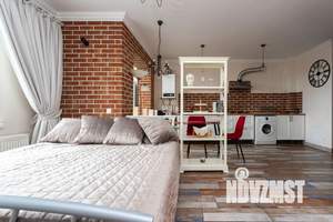 Студия квартира, посуточно, 44м2, 9/9 этаж