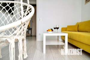 2-к квартира, посуточно, 46м2, 1/1 этаж