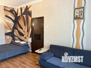 1-к квартира, посуточно, 40м2, 3/3 этаж