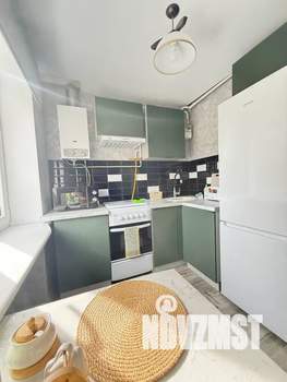 2-к квартира, посуточно, 42м2, 2/5 этаж