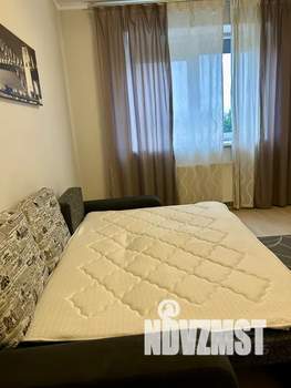 1-к квартира, посуточно, 44м2, 6/10 этаж