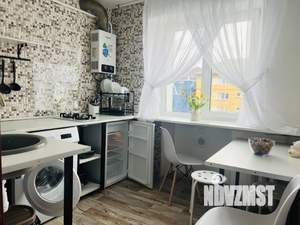 2-к квартира, посуточно, 43м2, 1/1 этаж