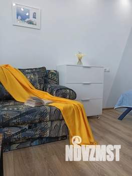 1-к квартира, посуточно, 37м2, 2/3 этаж