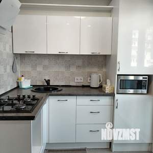 1-к квартира, посуточно, 39м2, 2/9 этаж