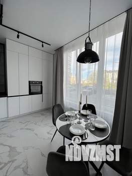 1-к квартира, посуточно, 40м2, 1/9 этаж