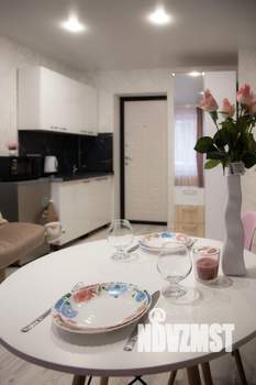 1-к квартира, посуточно, 14м2, 1/1 этаж