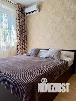 1-к квартира, посуточно, 35м2, 3/8 этаж