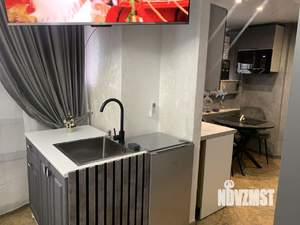 Студия квартира, посуточно, 28м2, 1/10 этаж