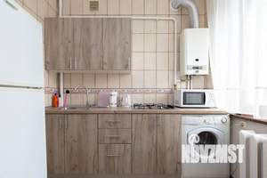2-к квартира, посуточно, 46м2, 3/5 этаж