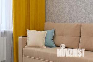 1-к квартира, посуточно, 38м2, 7/10 этаж