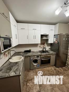 2-к квартира, посуточно, 51м2, 1/9 этаж