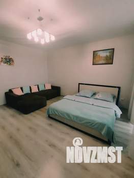 1-к квартира, посуточно, 42м2, 8/9 этаж