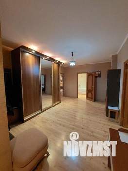 1-к квартира, посуточно, 105м2, 1/1 этаж