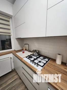 1-к квартира, посуточно, 35м2, 1/2 этаж