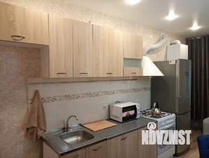 1-к квартира, посуточно, 39м2, 2/9 этаж