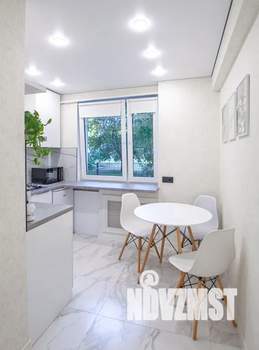 1-к квартира, посуточно, 32м2, 1/9 этаж