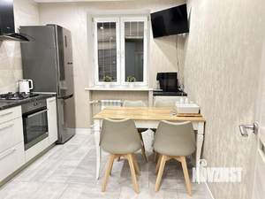 2-к квартира, посуточно, 58м2, 1/1 этаж