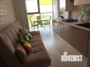 1-к квартира, посуточно, 40м2, 1/1 этаж
