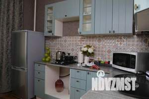 1-к квартира, посуточно, 33м2, 2/9 этаж