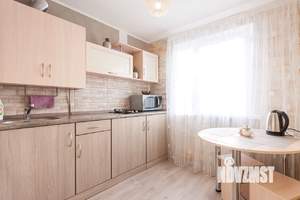 1-к квартира, посуточно, 32м2, 4/5 этаж