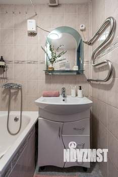 3-к квартира, посуточно, 65м2, 1/1 этаж