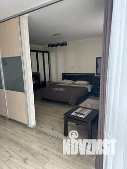 1-к квартира, посуточно, 40м2, 11/18 этаж