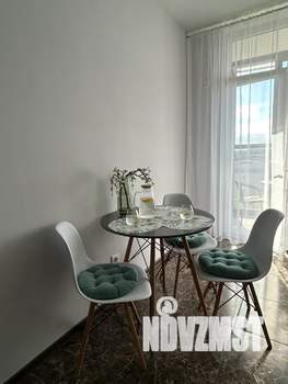 1-к квартира, посуточно, 49м2, 9/16 этаж