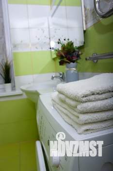 2-к квартира, посуточно, 47м2, 1/5 этаж