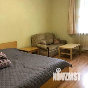 1-к квартира, посуточно, 35м2, 1/4 этаж