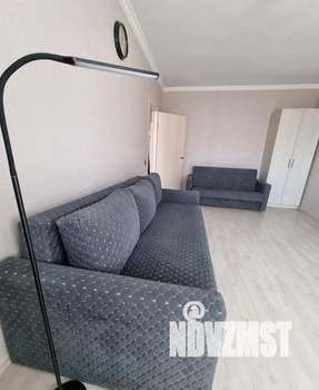 1-к квартира, посуточно, 37м2, 4/9 этаж