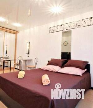 1-к квартира, посуточно, 32м2, 1/1 этаж