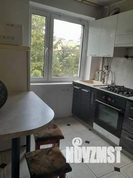 2-к квартира, посуточно, 42м2, 4/5 этаж