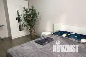 1-к квартира, посуточно, 41м2, 7/9 этаж