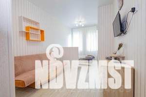 1-к квартира, посуточно, 42м2, 2/9 этаж