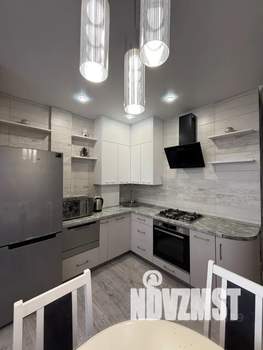 1-к квартира, посуточно, 42м2, 4/10 этаж