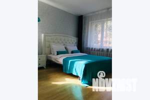 1-к квартира, посуточно, 38м2, 2/4 этаж