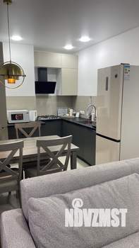 1-к квартира, посуточно, 48м2, 1/7 этаж