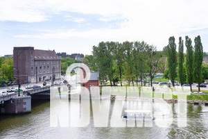 1-к квартира, посуточно, 57м2, 5/8 этаж