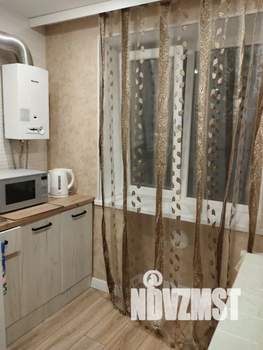 1-к квартира, посуточно, 35м2, 3/5 этаж