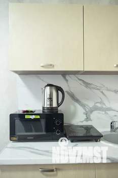 Студия квартира, посуточно, 14м2, 2/5 этаж