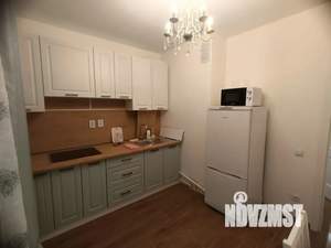 1-к квартира, посуточно, 33м2, 4/9 этаж