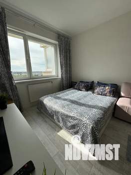 1-к квартира, посуточно, 40м2, 7/17 этаж