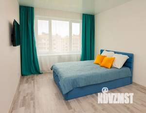 1-к квартира, посуточно, 37м2, 8/9 этаж