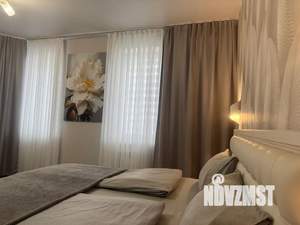 1-к квартира, посуточно, 57м2, 3/10 этаж