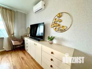 2-к квартира, посуточно, 59м2, 8/15 этаж