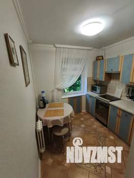 2-к квартира, посуточно, 44м2, 1/9 этаж