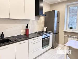 2-к квартира, посуточно, 58м2, 1/1 этаж